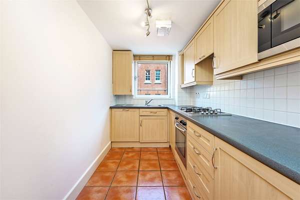 Flat Regency Street in City of Westminster