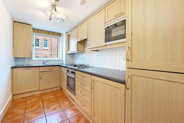 Flat Regency Street in City of Westminster