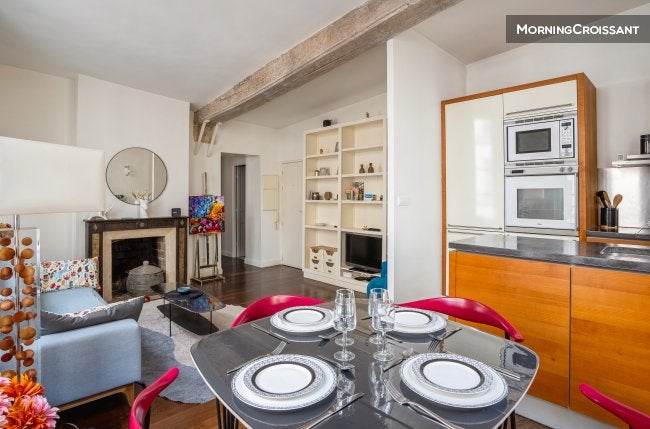 Appartement Rue de Lille à Paris