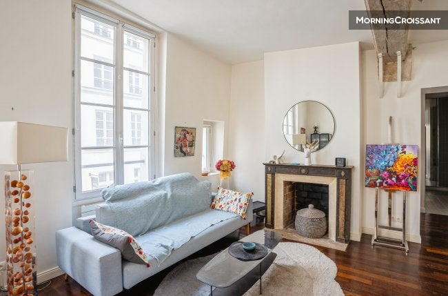 Appartement Rue de Lille à Paris