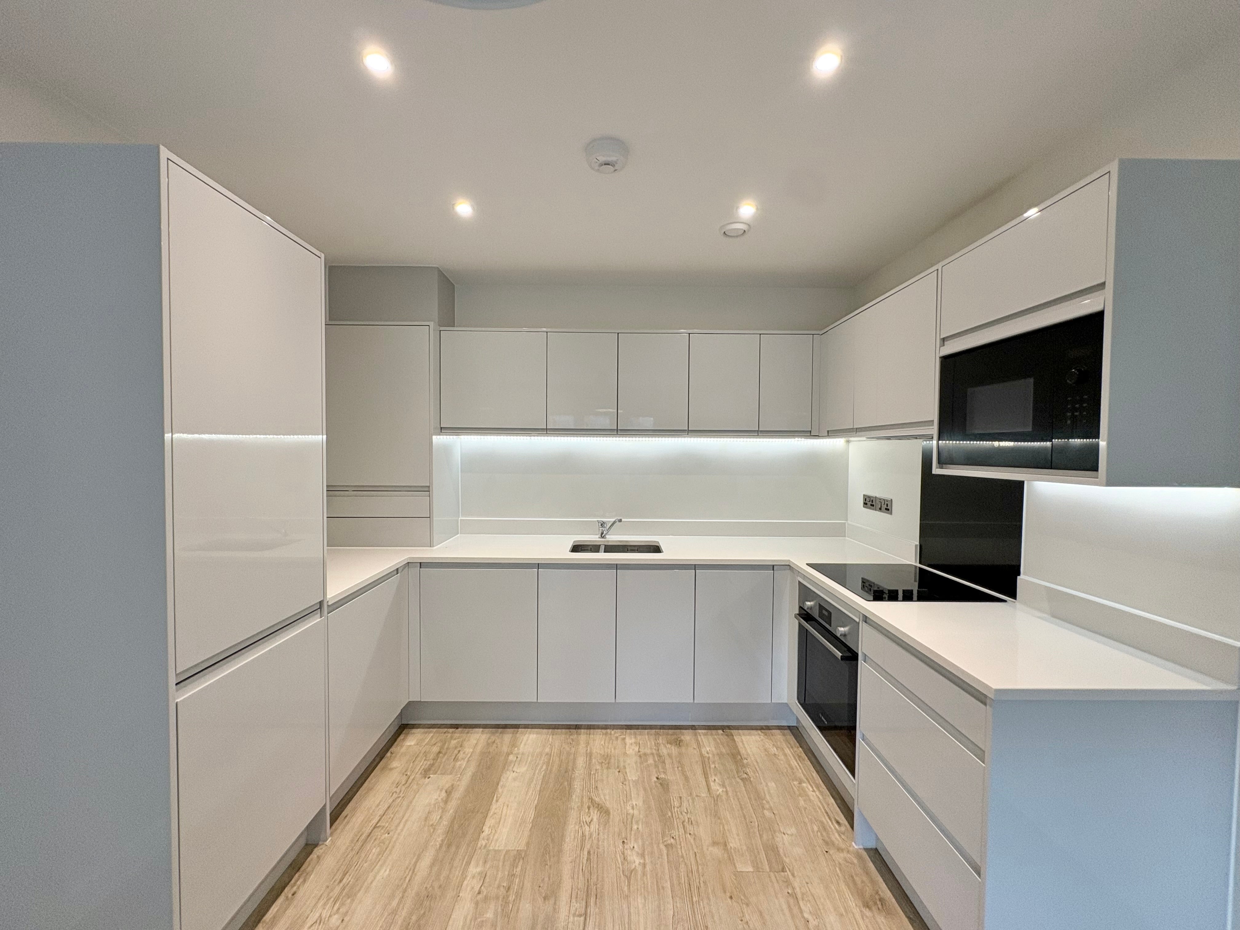 Flat Kestrel Close in Brentwood