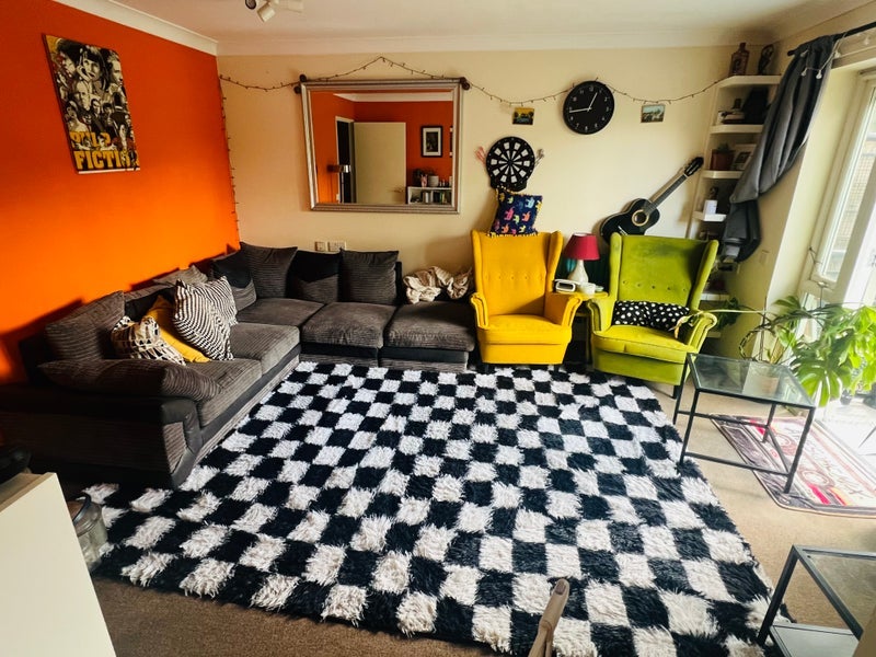 Room Essex Road in Greater London