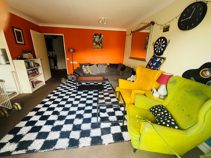 Room Essex Road in Greater London
