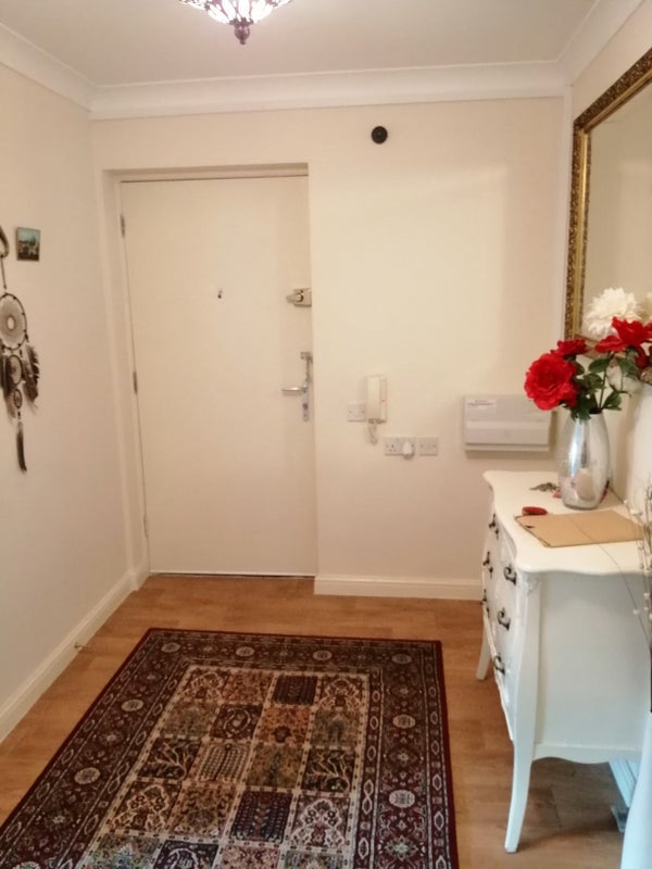 Room Essex Road in Greater London