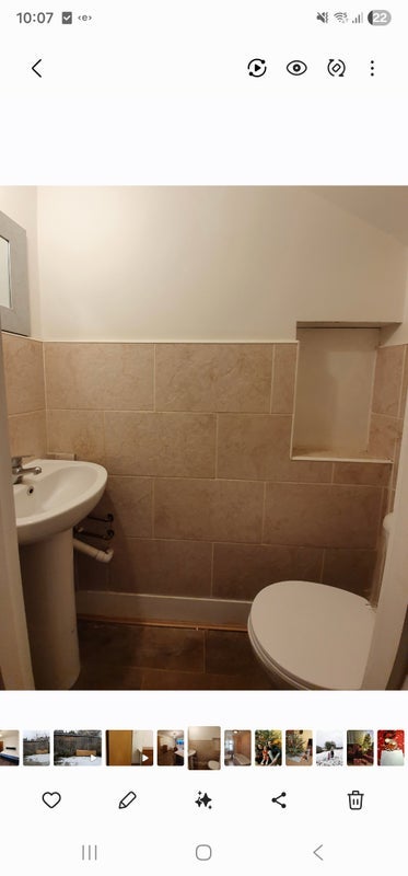 Room Newham Way in Greater London