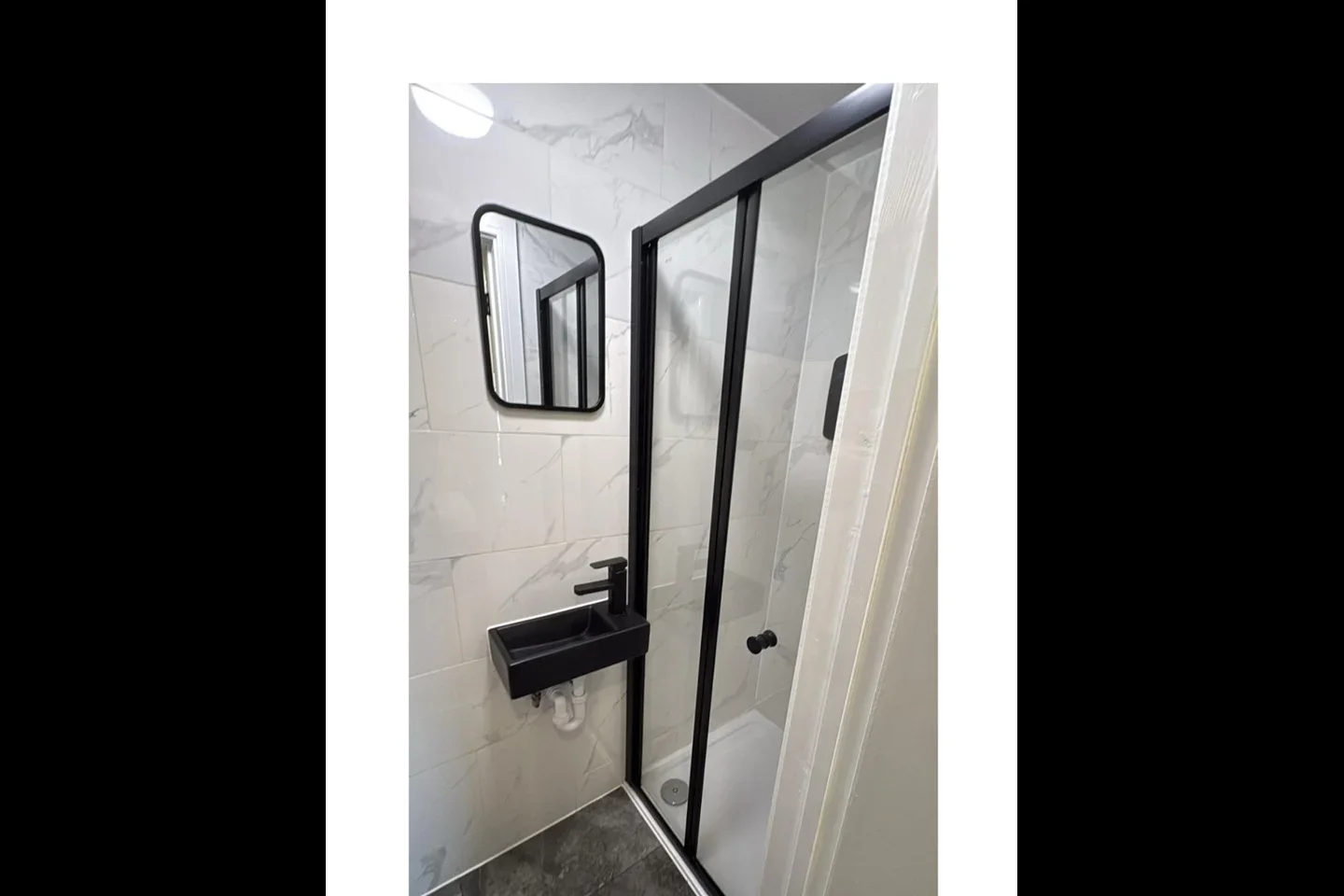 Flat Brent Road in Greater London