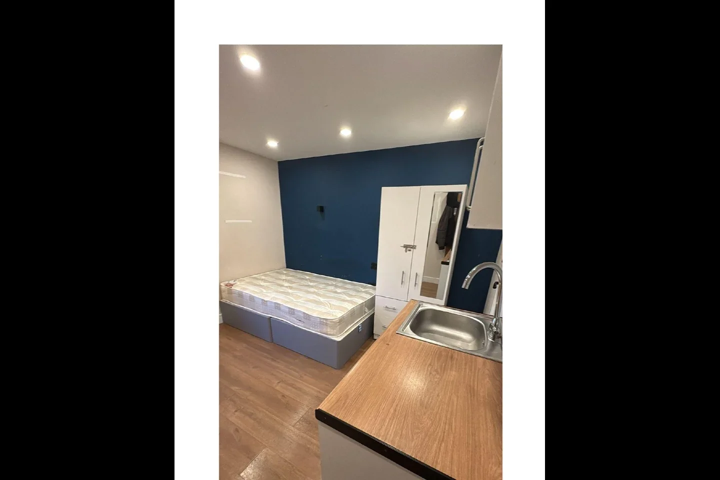 Flat Brent Road in Greater London