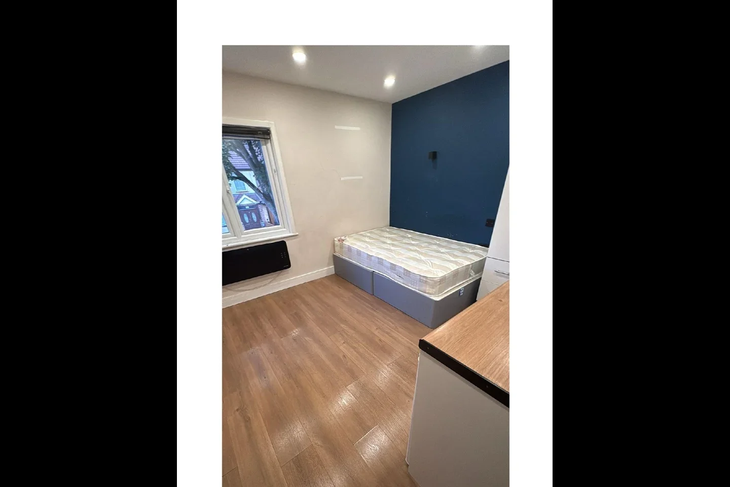 Flat Brent Road in Greater London