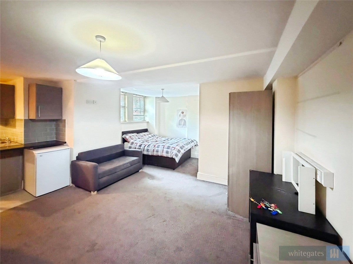 Flat Croxteth Drive in Liverpool