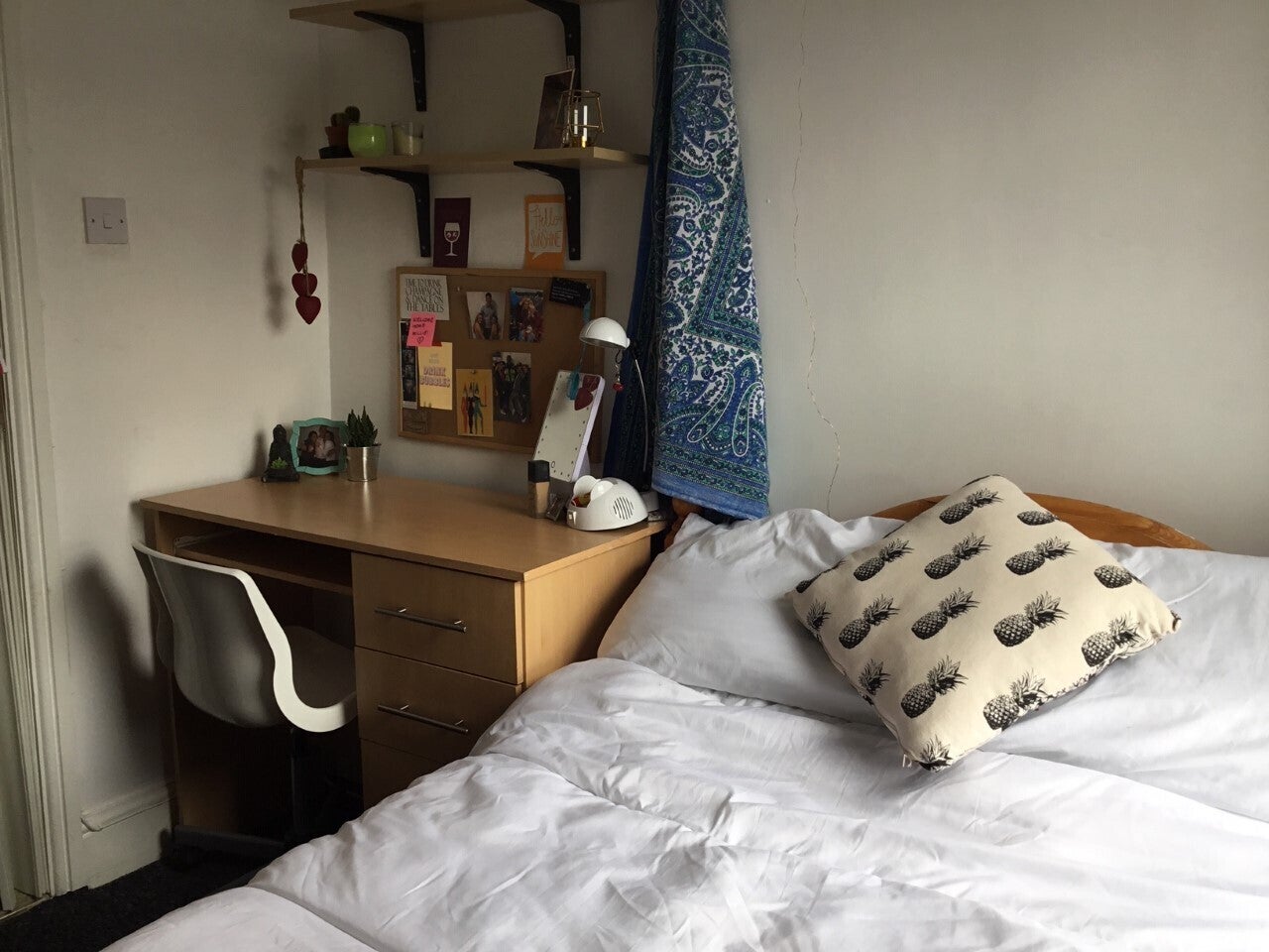 Room Tiverton Road in Birmingham