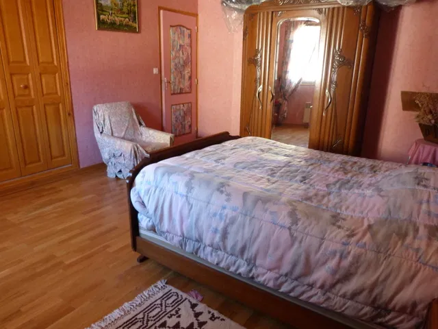 Chambre D 18 à Vert-Toulon