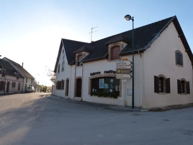 Chambre D 18 à Vert-Toulon