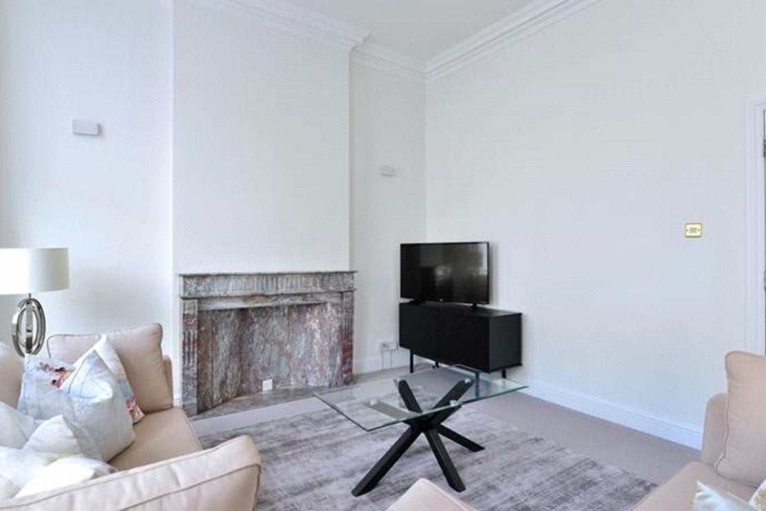 Flat Lexham Gardens in Greater London