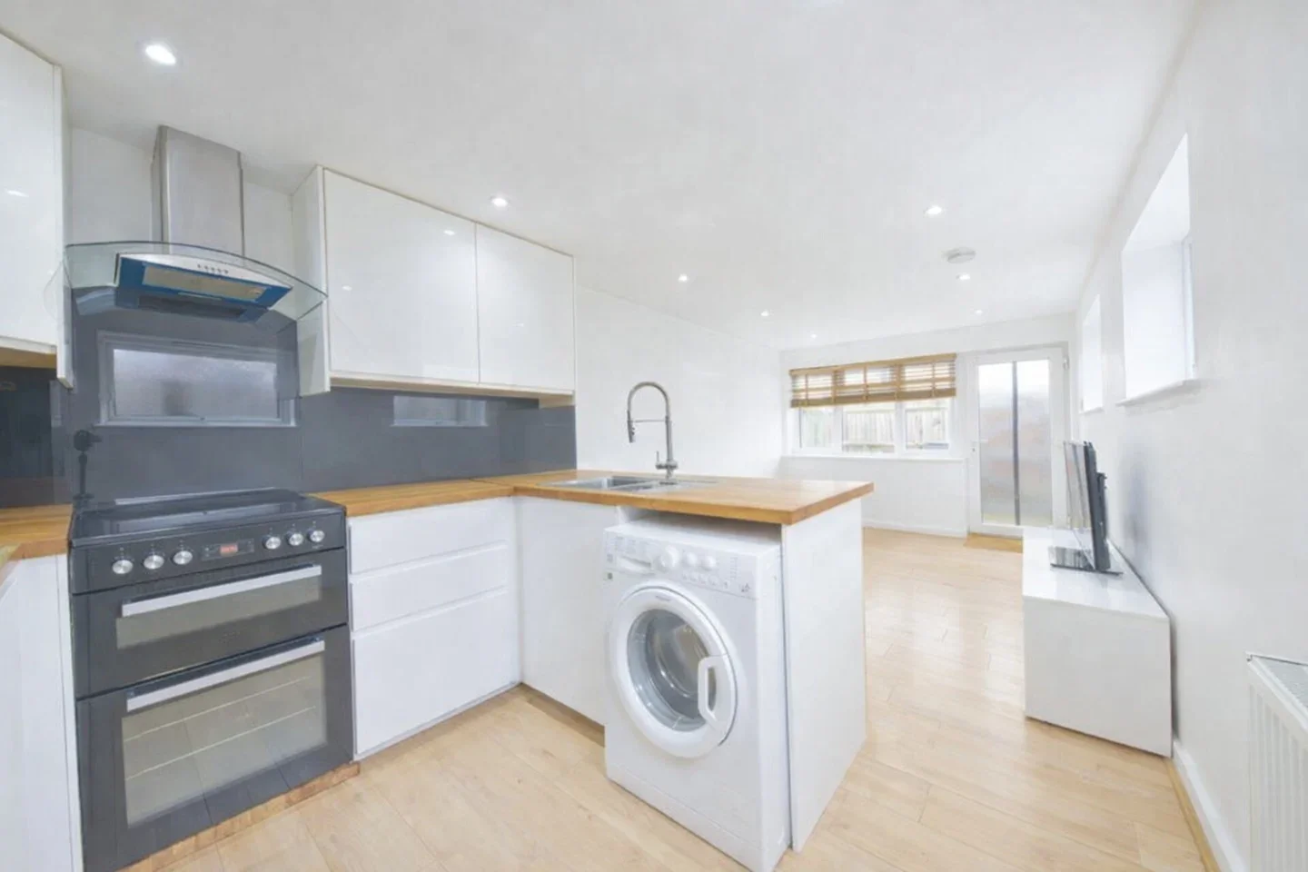Flat Hatfield Road in St Albans