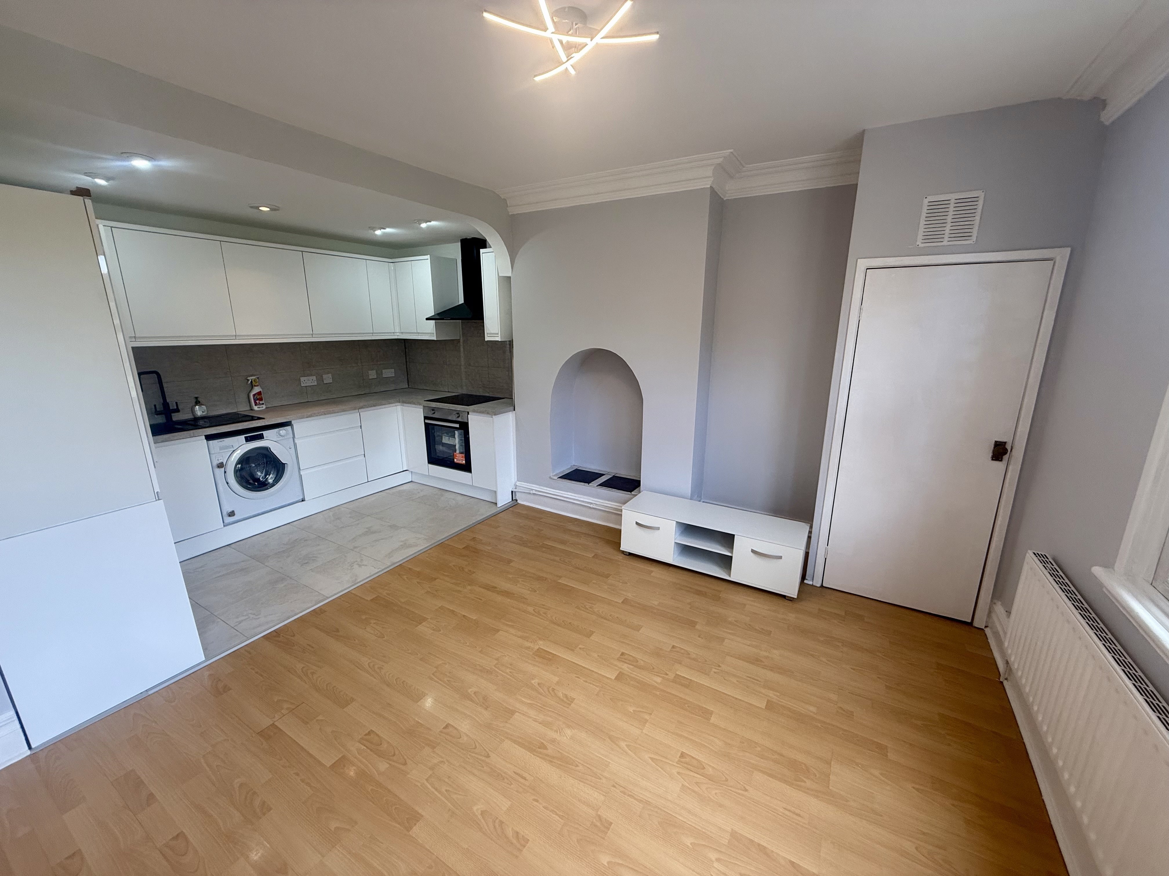 Flat Barbourne Road in Worcester