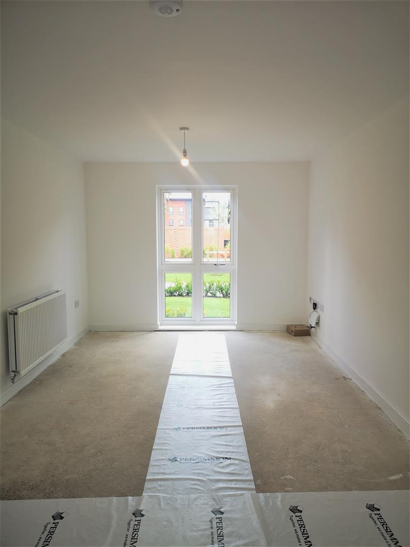 Flat Ascot Way in Birmingham
