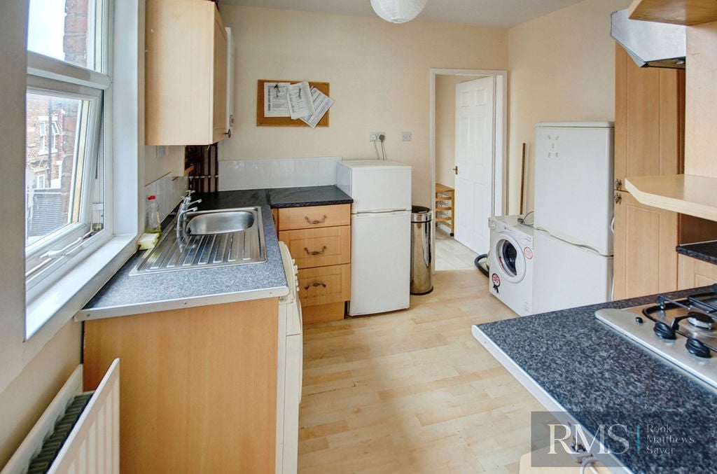 Flat Glenthorn Road in Newcastle upon Tyne