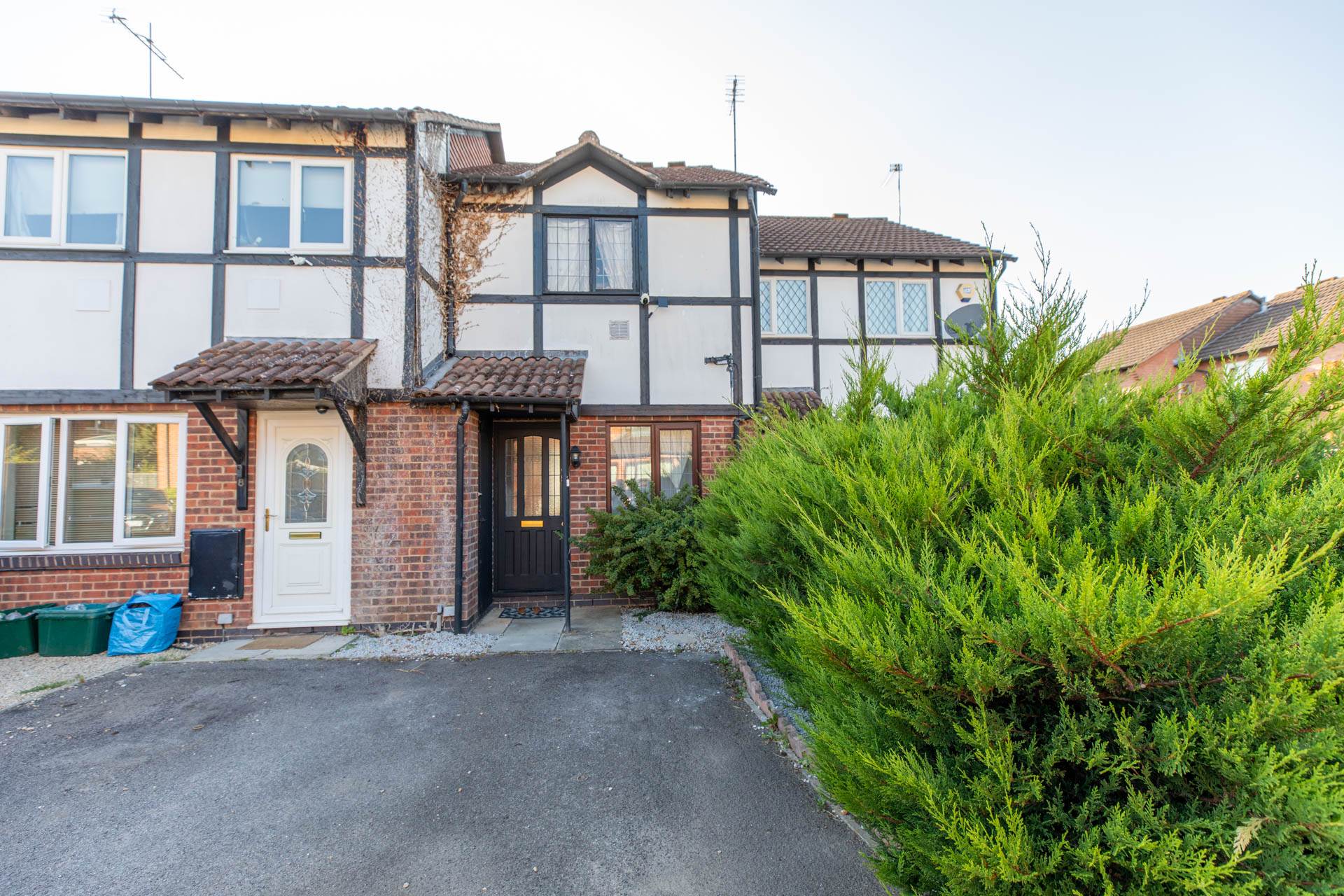 House Watermoor Close in Cheltenham