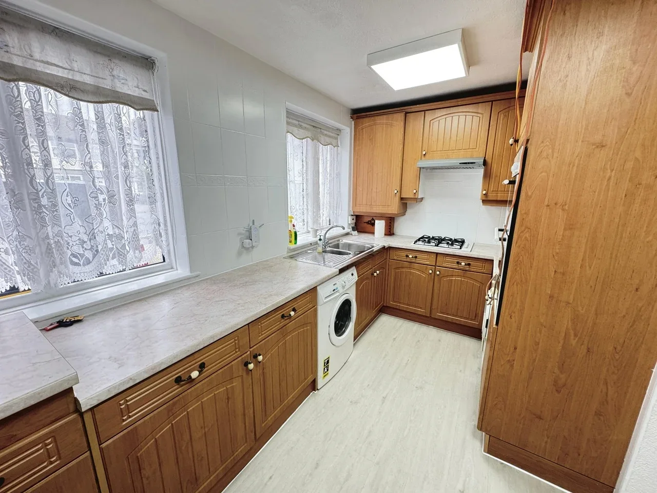 House Dagenham Road in Greater London