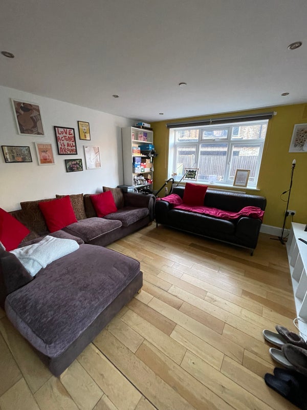 Room Daleview Road in Greater London