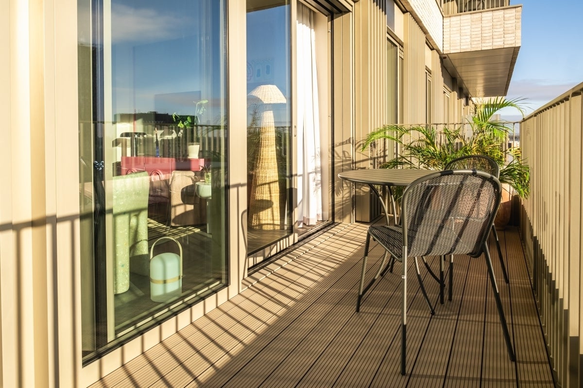 Flat Cherry Park Lane in Greater London