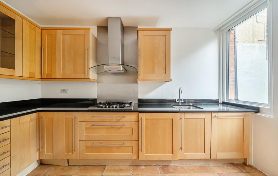 Flat Richmond Hill in Greater London