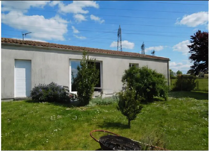 Maison Allée de l'Aqueduc Romain à Saintes