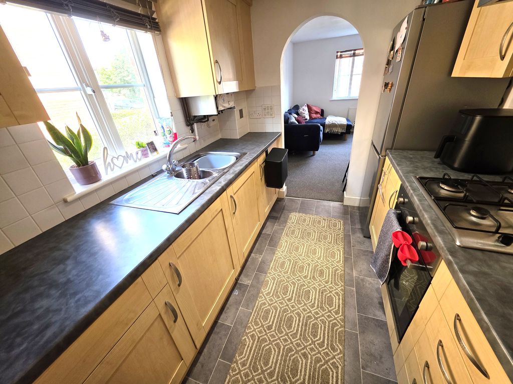Flat Clarence Road in Bristol