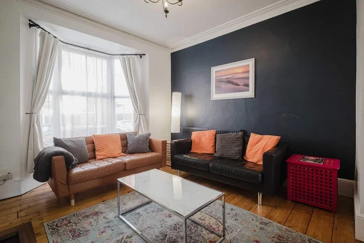 Flat Beaconsfield Terrace in Northampton