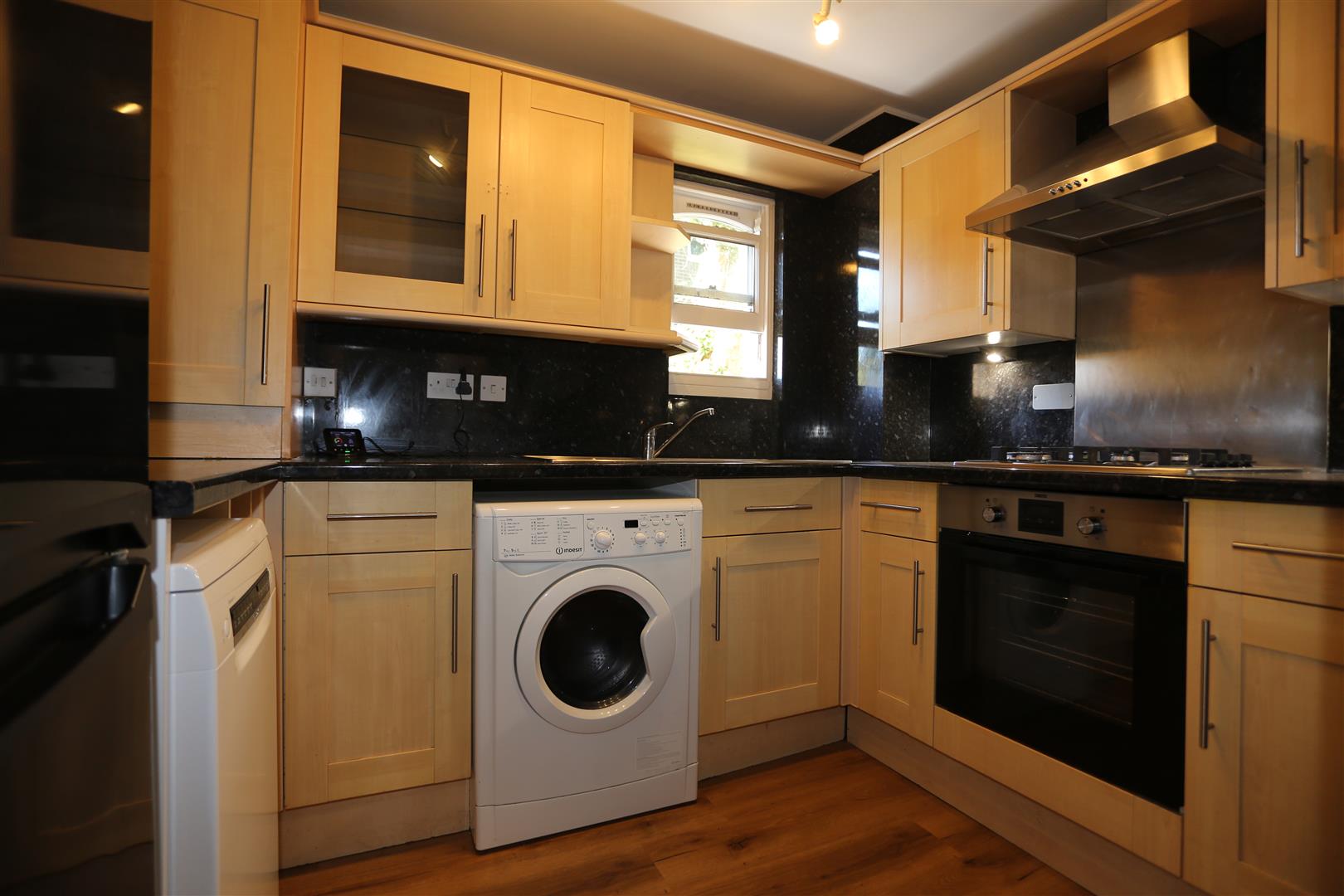 Flat Eaton Gardens in Portslade by Sea
