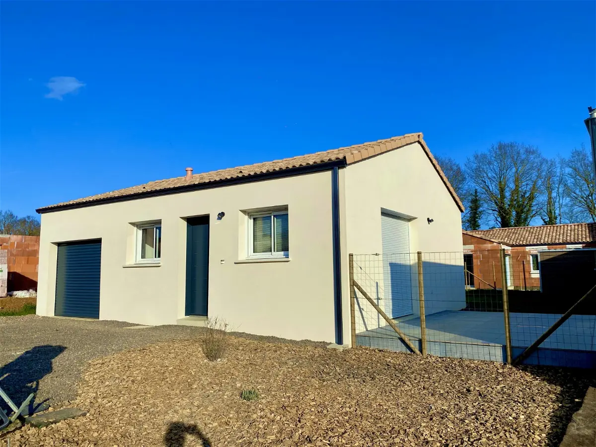 Flat Rue des Fouais in Mouilleron-le-Captif