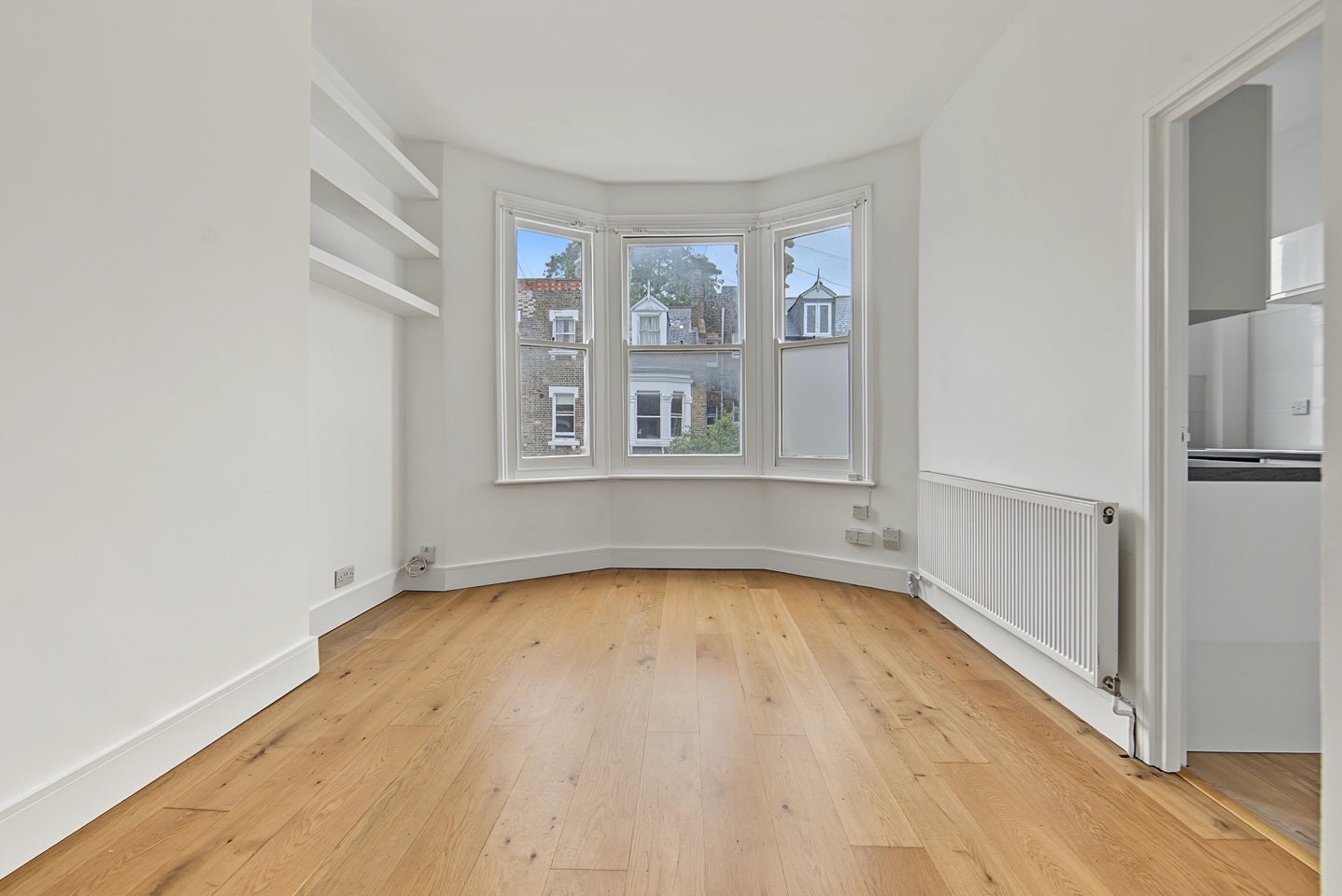 Flat Brailsford Road in Greater London