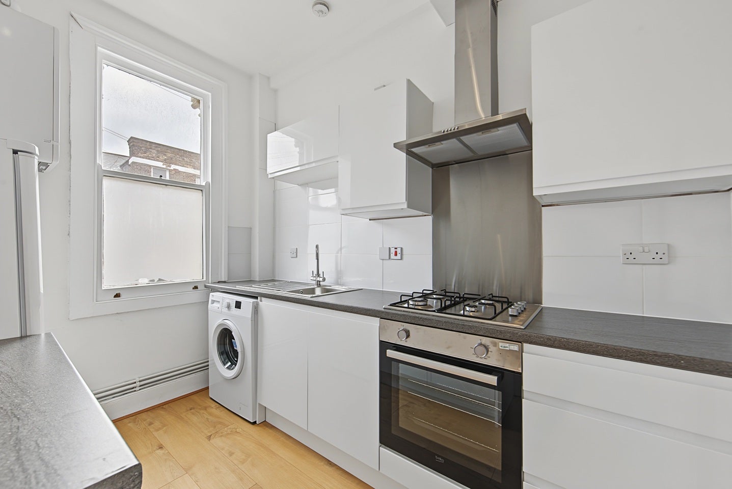 Flat Brailsford Road in Greater London