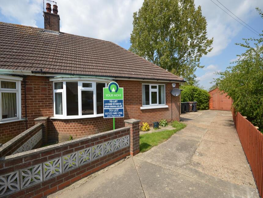 House West Hall Close in North Kesteven