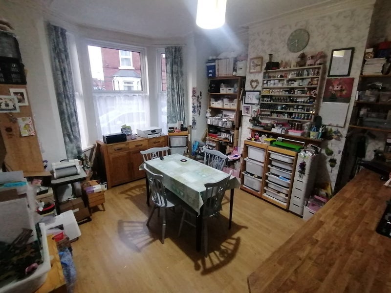 Room Third Avenue in Nottingham