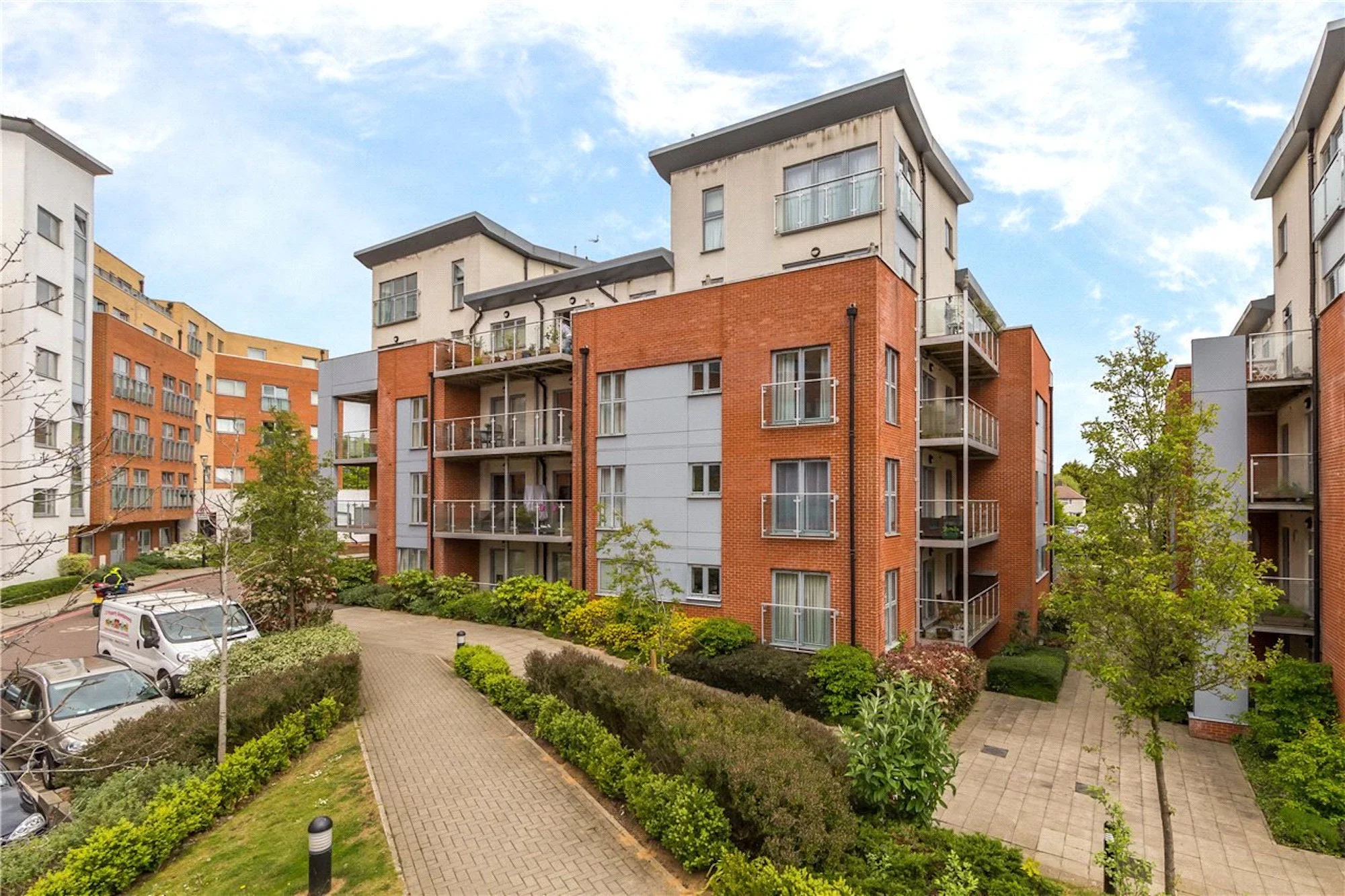 Flat Charrington Place in St Albans