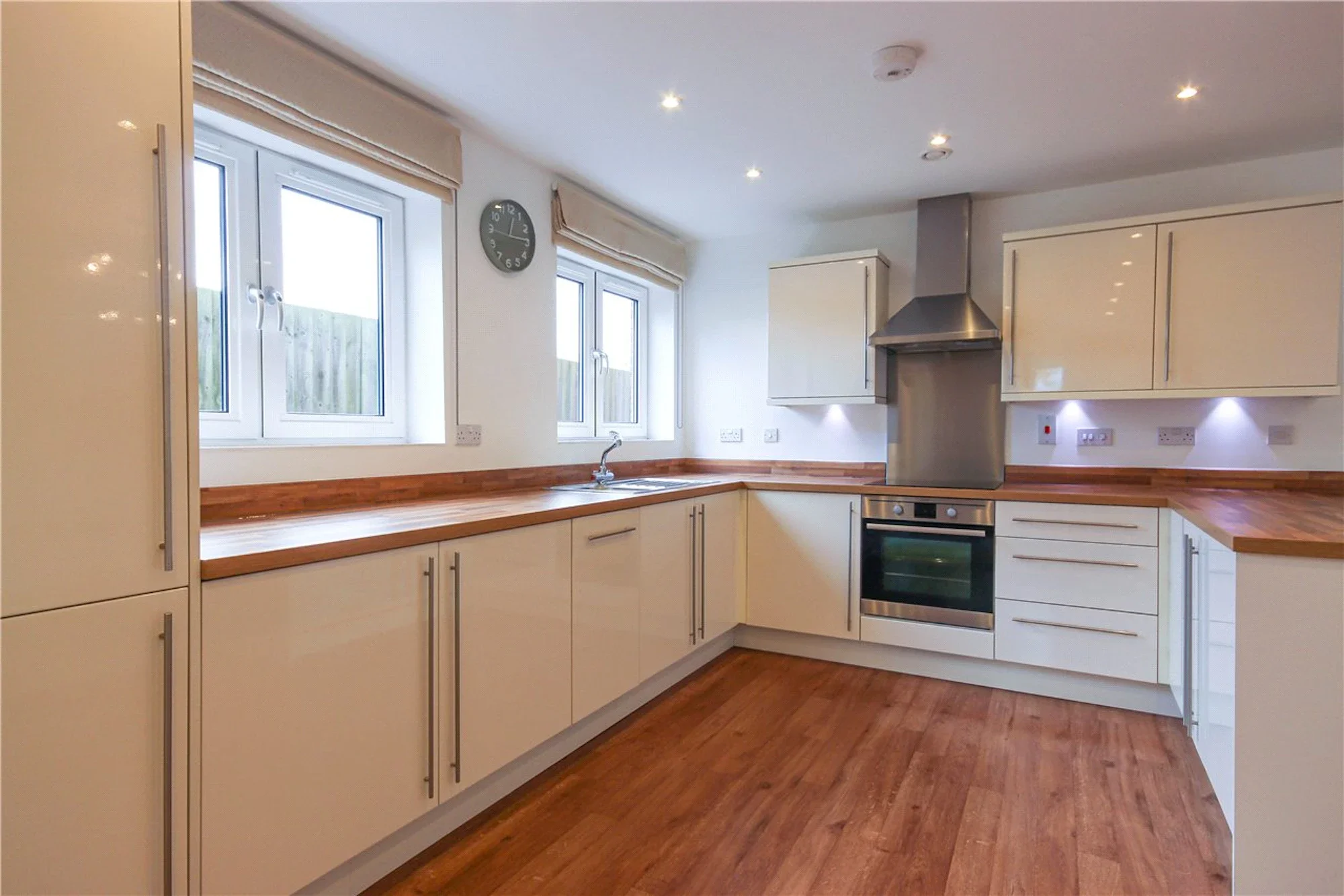 Flat Charrington Place in St Albans