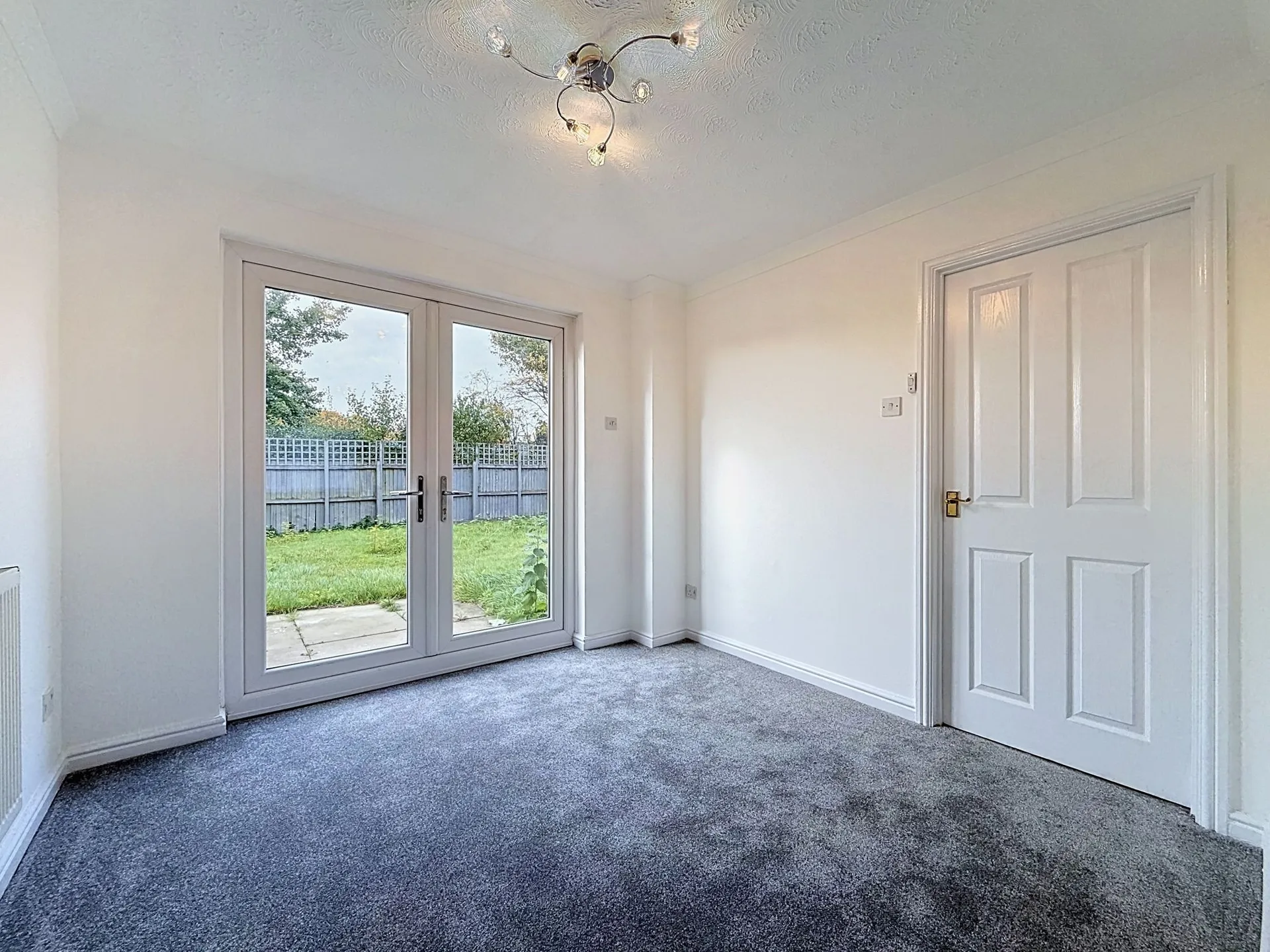 House Clos Avro in Cardiff County