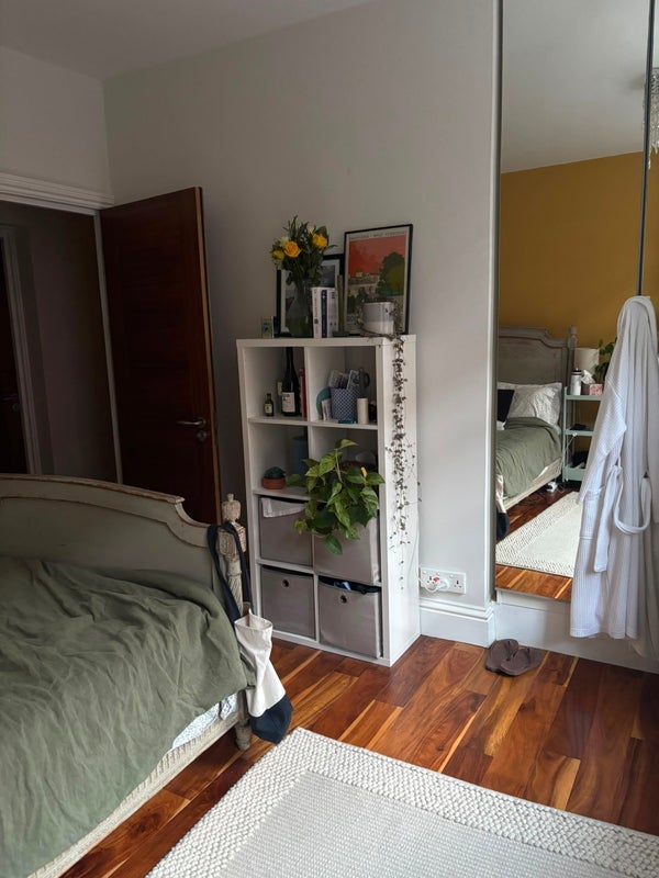 Room Erasmus Street in City of Westminster