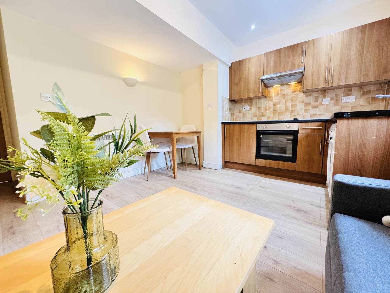 Flat Colum Road in Cardiff