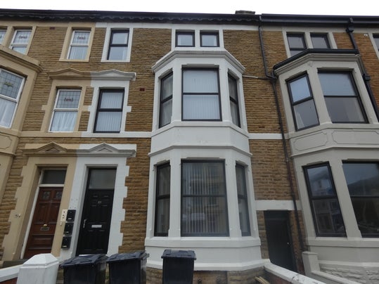 Flat Springfield Road in Blackpool