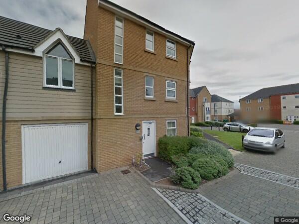Flat Hornbeam Close in Bradley Stoke