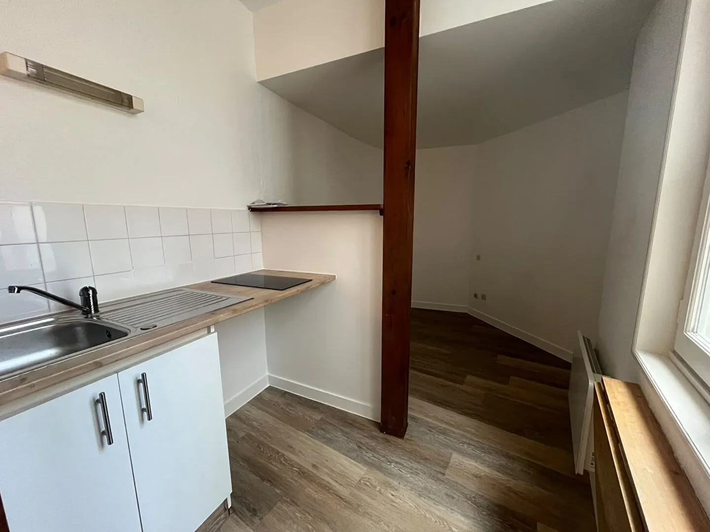 Flat Place Alphonse Lepetit in Poitiers