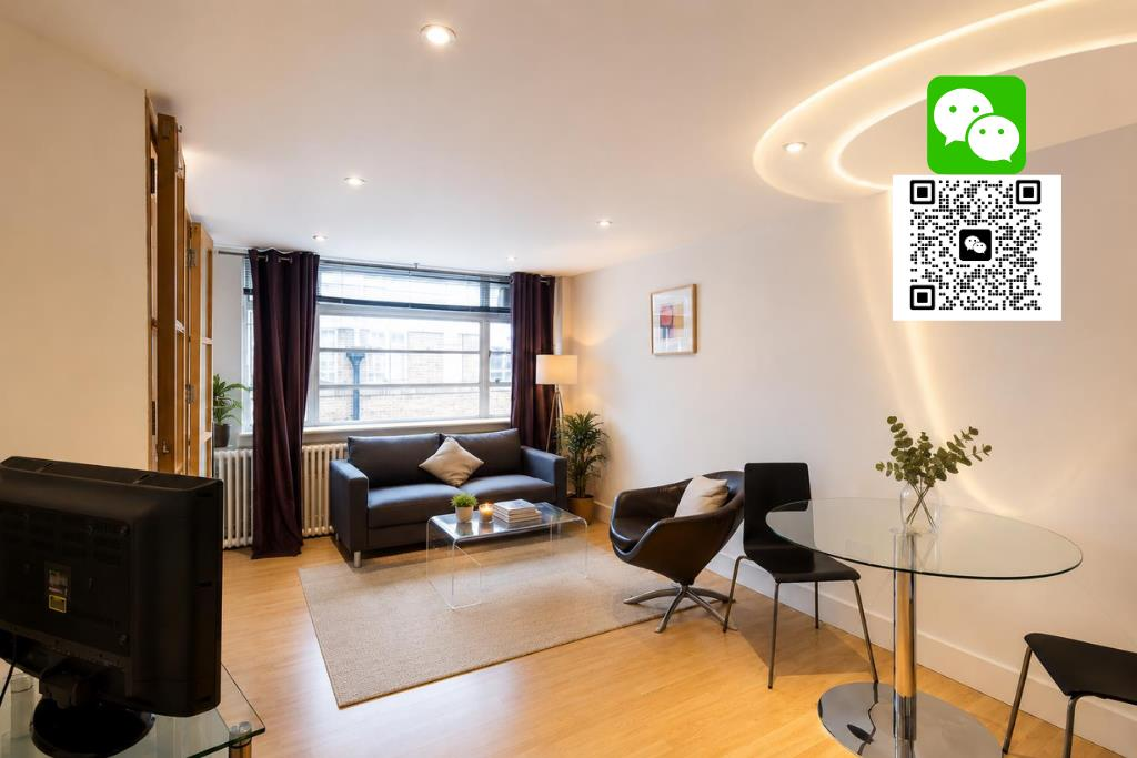 Flat Sloane Avenue in Greater London