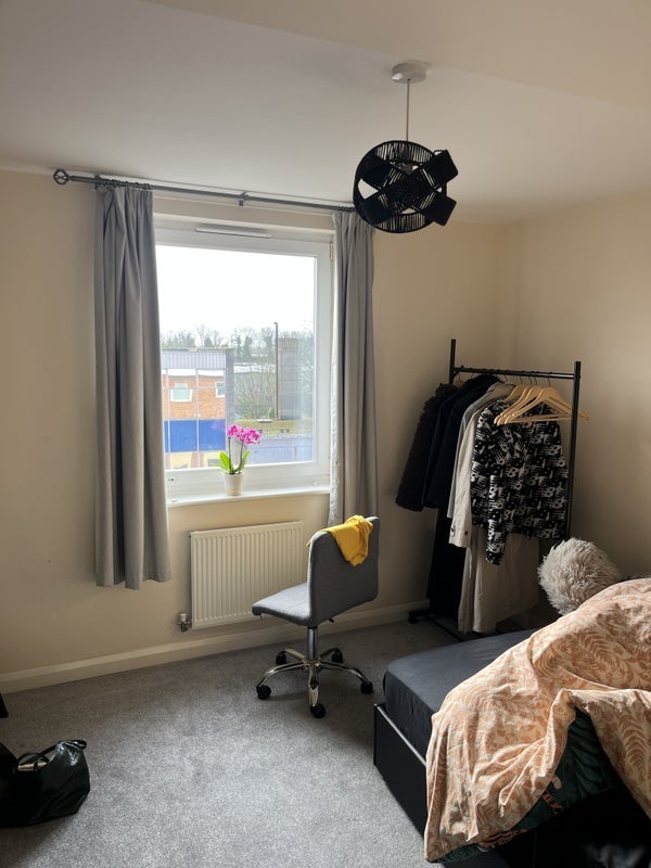 Room Waldeck Road in Maidenhead
