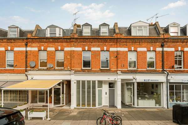 Flat The Grove in Greater London