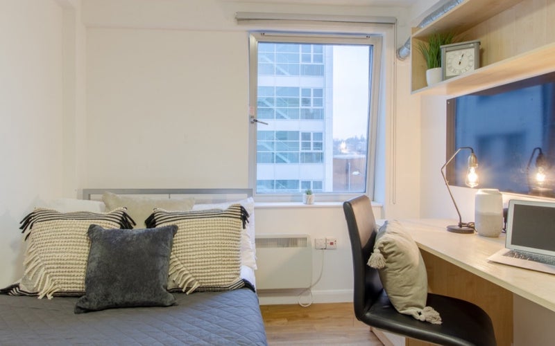 Room Shelton Street in Nottingham