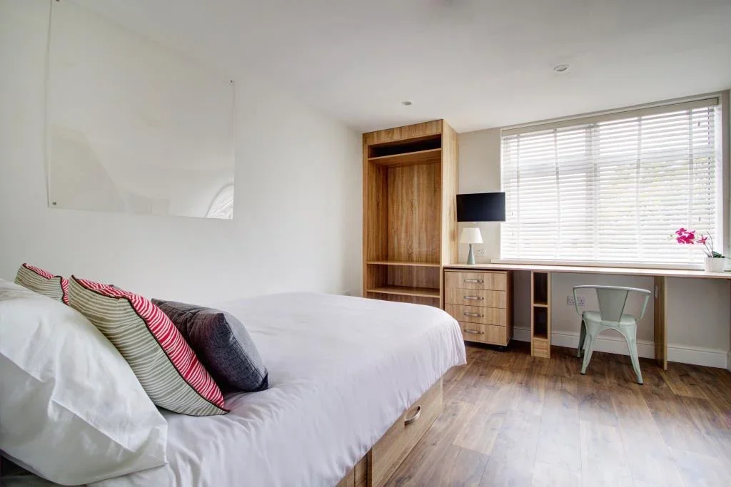 Flat Charleston House in Nottingham