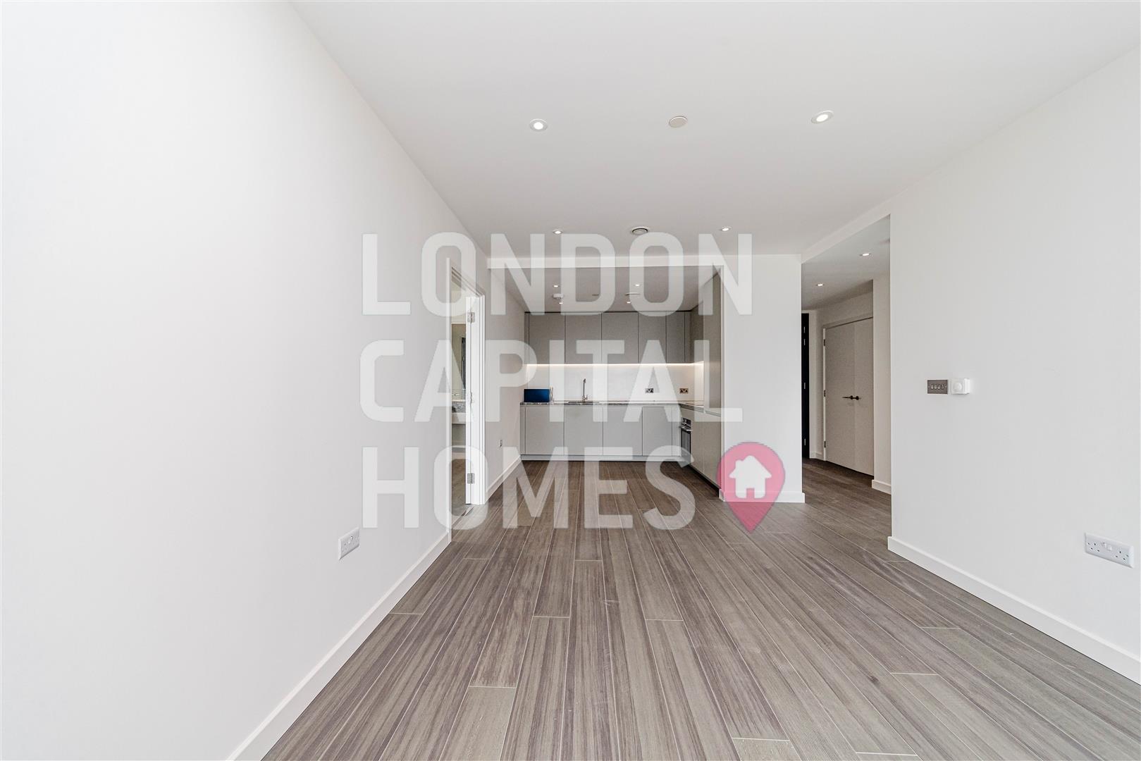 Flat Cutter Lane in Greater London