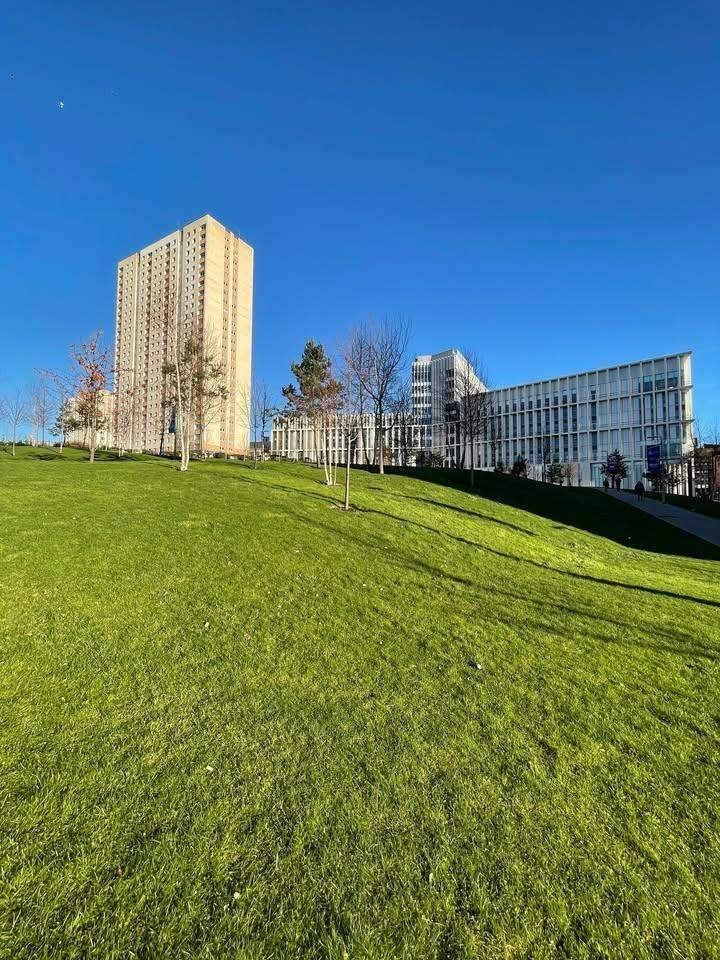Flat Haghill Road in Glasgow